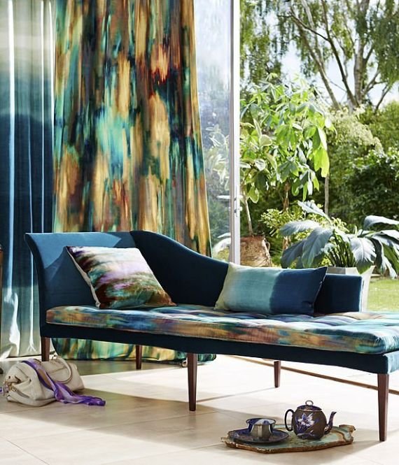 vibrant day bed lounge